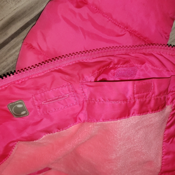 Girls Champion winter pink coat. - Picture 16 of 16